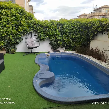 Villa La Zenia, Private Pool, 10Min Walk To La Zenia Beach, For 6 People