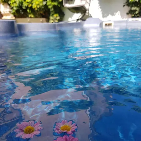 Villa La Zenia, Private Pool, 10Min Walk To La Zenia Beach, For 6 People * Orihuela