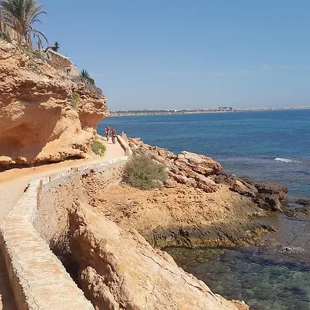Villa La Zenia, Private Pool, 10Min Walk To La Zenia Beach, For 6 People Holiday home Orihuela