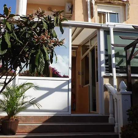 Holiday home Villa La Zenia, Private Pool, 10Min Walk To La Zenia Beach, For 6 People *